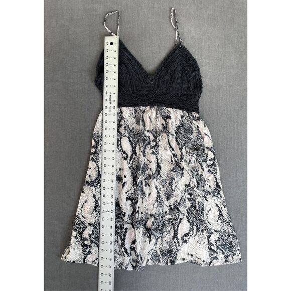 Boho Crochet Festival Dress Beachwear by Japna Women XL Black Cream Snake Print - Picture 8 of 9